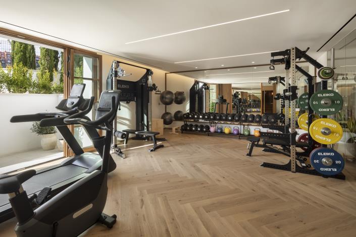 Image No.15-5 Bed Villa for sale