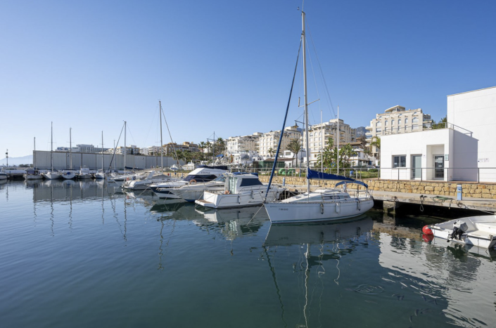 Image No.7-3 Bed Villa / Detached for sale