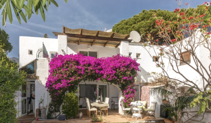 Image No.5-2 Bed Semi-Detached for sale