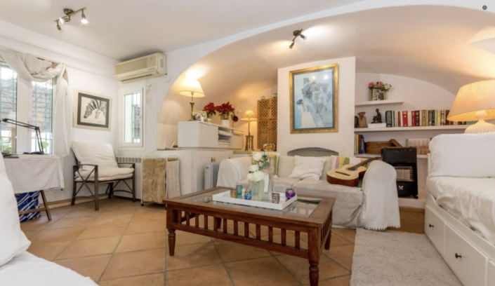 Image No.6-2 Bed Semi-Detached for sale