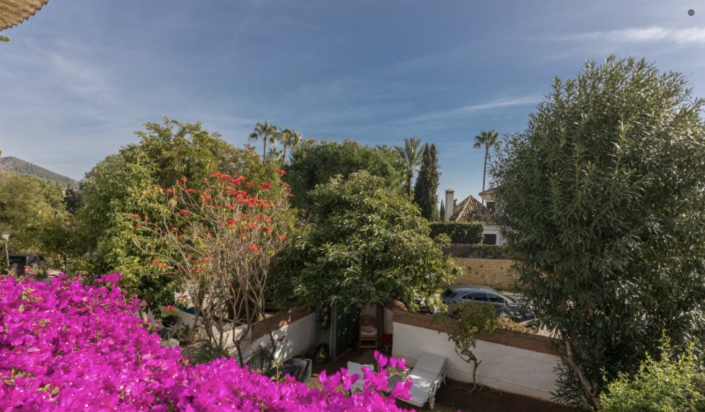 Image No.2-2 Bed Semi-Detached for sale