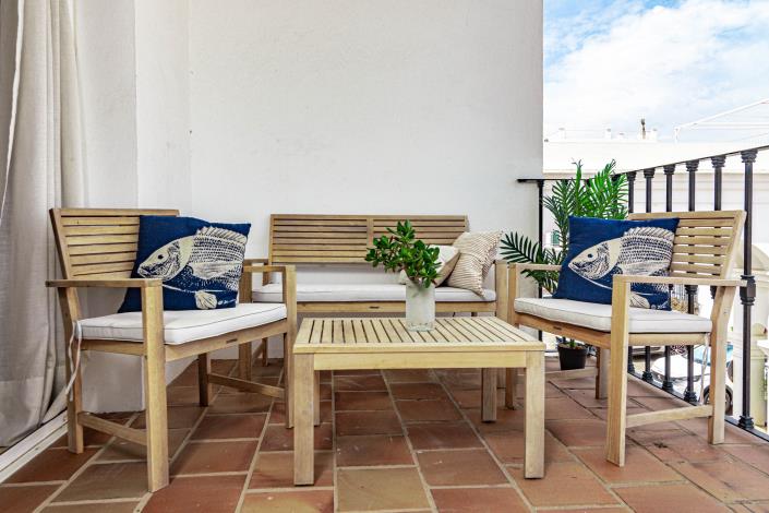 Image No.11-4 Bed Townhouse for sale