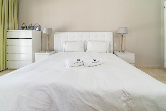 Image No.28-4 Bed Townhouse for sale