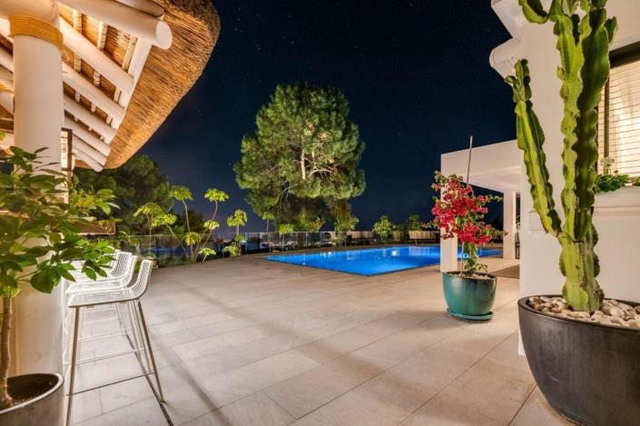 Image No.18-5 Bed Villa for sale