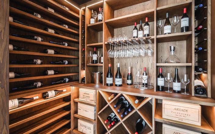 Image No.9-6 Bed Villa / Detached for sale