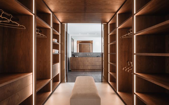 Image No.13-6 Bed Villa / Detached for sale