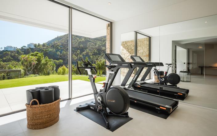 Image No.23-6 Bed Villa / Detached for sale