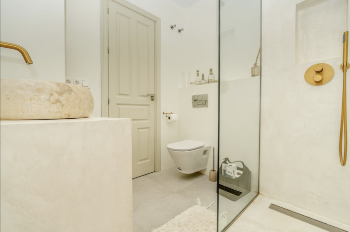 Image No.15-2 Bed Semi-Detached for sale