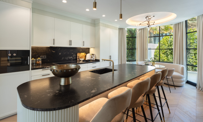 Image No.27-6 Bed Villa for sale