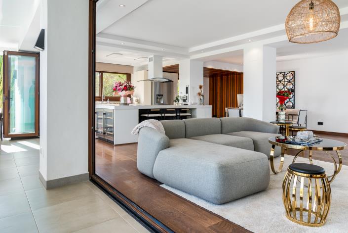 Image No.14-6 Bed Villa for sale