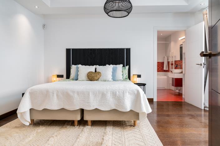 Image No.31-6 Bed Villa for sale