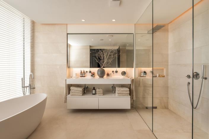 Image No.17-3 Bed Apartment for sale