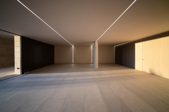 Image No.11-6 Bed Villa for sale