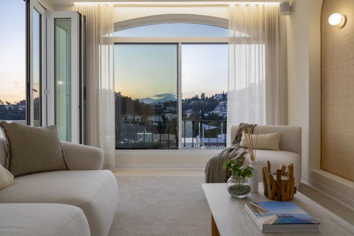 Image No.38-3 Bed Duplex for sale