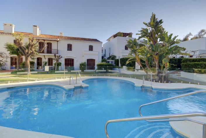 Image No.7-3 Bed Townhouse for sale