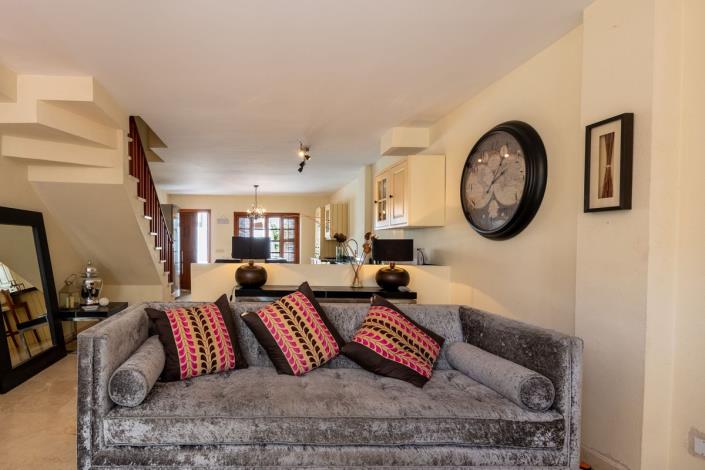 Image No.29-3 Bed Townhouse for sale