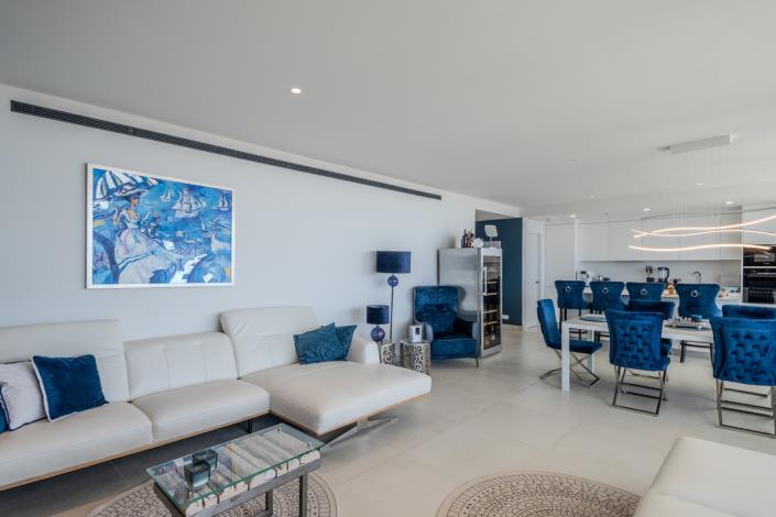 Image No.12-3 Bed Apartment for sale