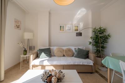 8-e64a9055bba3e77ac8aca3b893cdf826