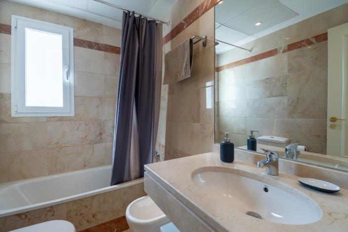 Image No.10-1 Bed Penthouse for sale