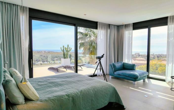 Image No.13-4 Bed Villa for sale