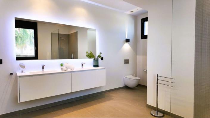 Image No.17-4 Bed Villa for sale