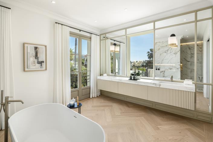 Image No.21-6 Bed Villa for sale