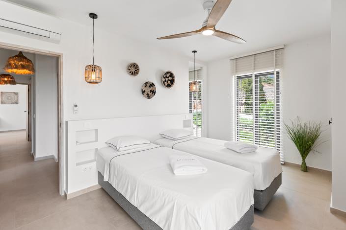 Image No.18-5 Bed Villa for sale