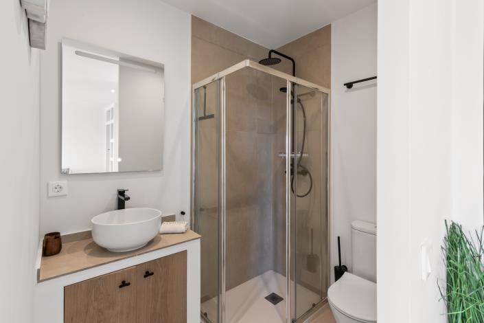 Image No.36-5 Bed Villa for sale