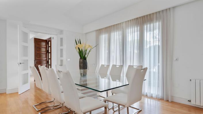 Image No.21-7 Bed Villa for sale