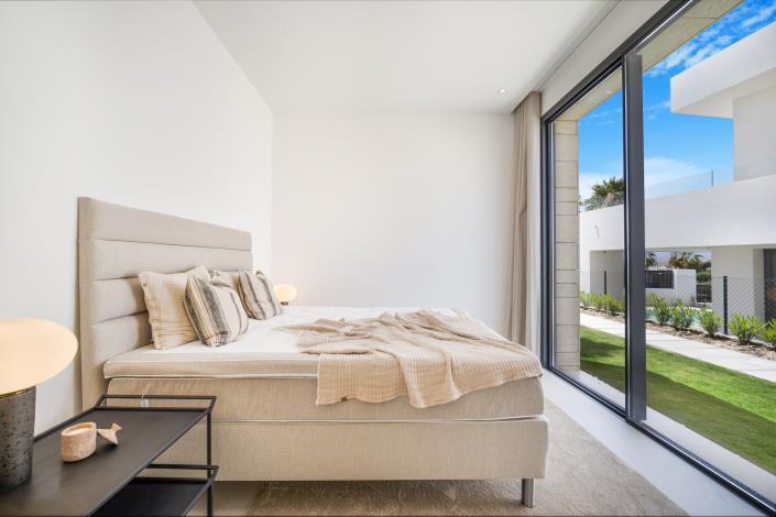 Image No.4-6 Bed Villa for sale