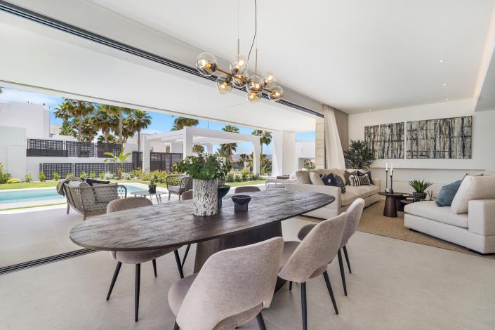 Image No.7-6 Bed Villa for sale