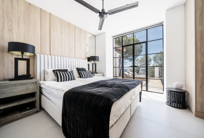 Image No.5-4 Bed Villa / Detached for sale