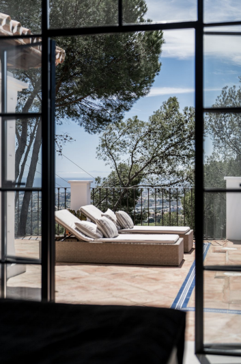 Image No.6-4 Bed Villa / Detached for sale