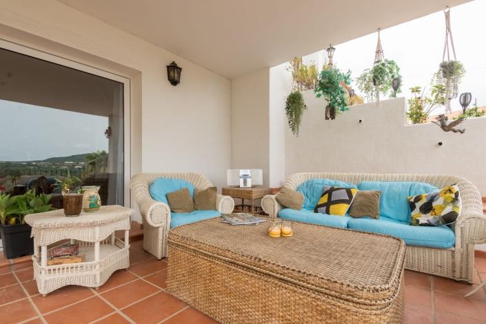 Image No.2-5 Bed Villa for sale