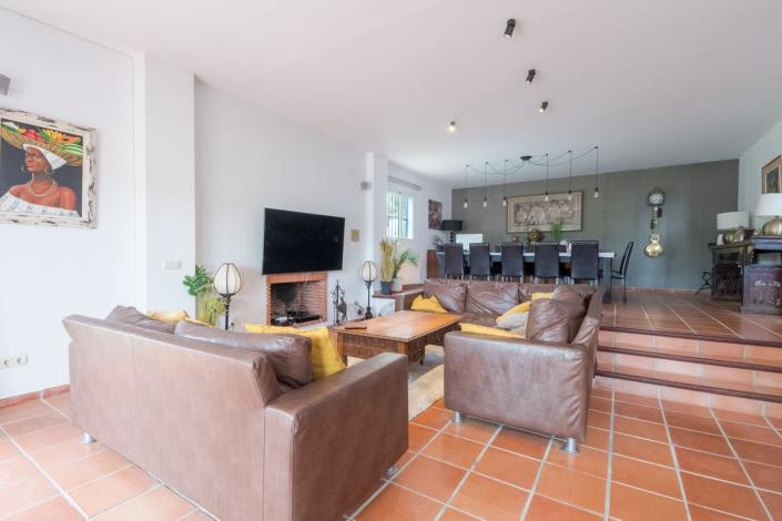 Image No.17-5 Bed Villa for sale