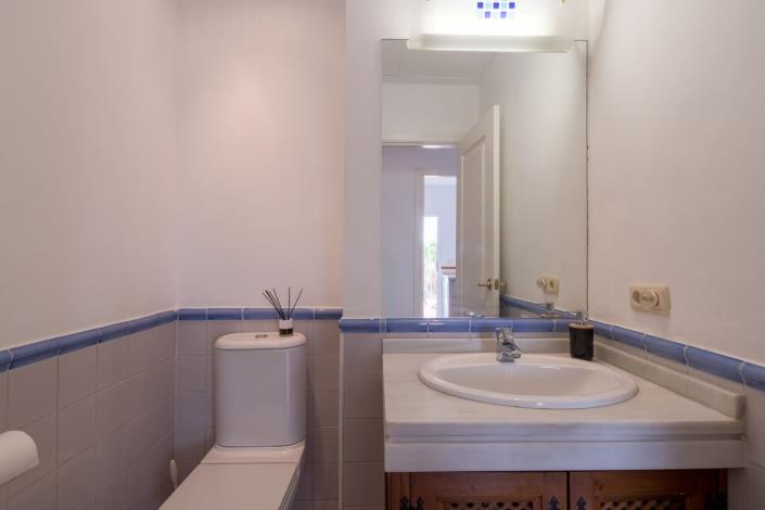 Image No.19-5 Bed Villa for sale