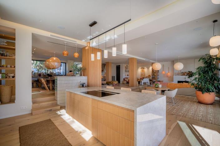 Image No.7-5 Bed Villa for sale