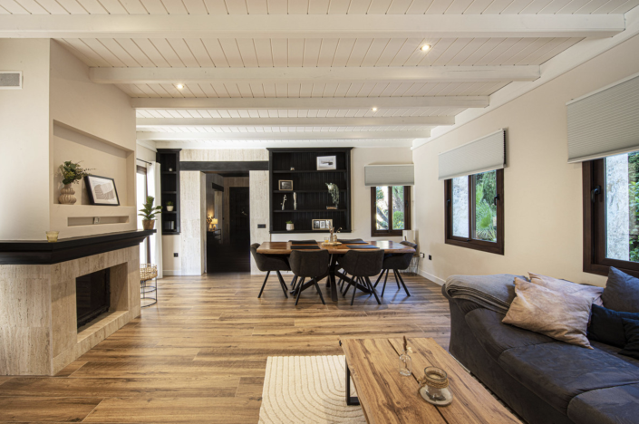 Image No.8-5 Bed Villa / Detached for sale