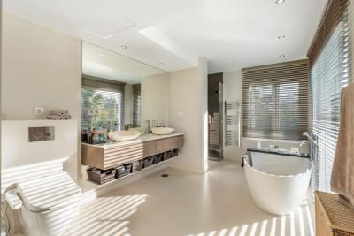 3acb63fd-e5b3-4adb-b7af-1d6d1c270eed