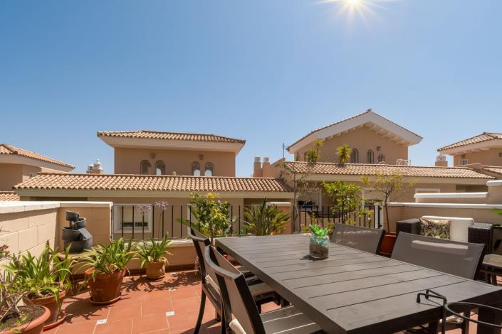 Image No.23-3 Bed Townhouse for sale