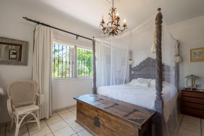 Image No.9-5 Bed Villa for sale