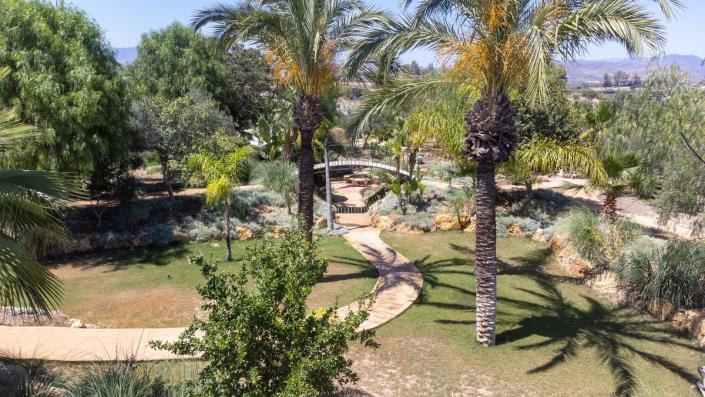 Image No.32-5 Bed Villa for sale