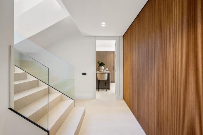 Image No.13-5 Bed Villa for sale