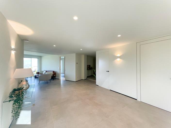 Image No.18-5 Bed Villa for sale