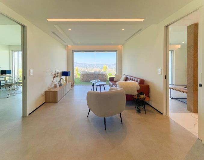 Image No.36-5 Bed Villa for sale