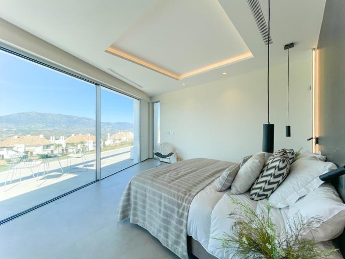 Image No.45-5 Bed Villa for sale