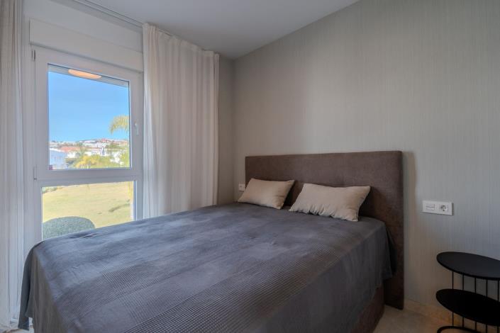 Image No.25-4 Bed Townhouse for sale