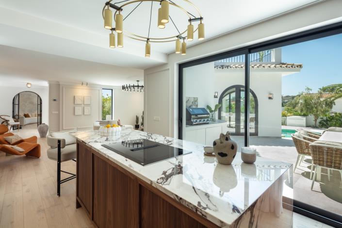 Image No.16-5 Bed Villa for sale