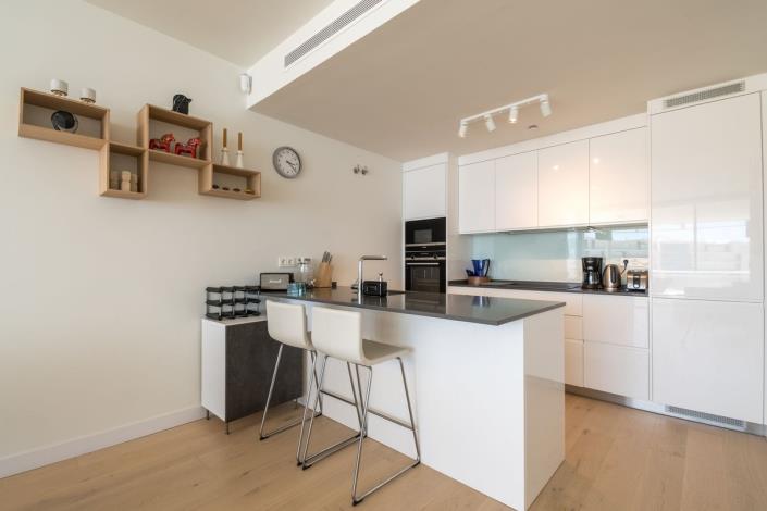 Image No.17-3 Bed Apartment for sale