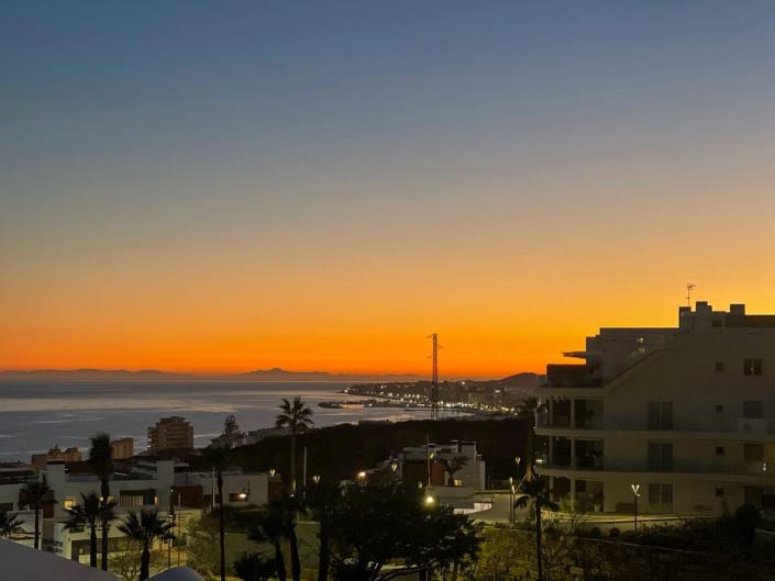 Image No.30-3 Bed Apartment for sale